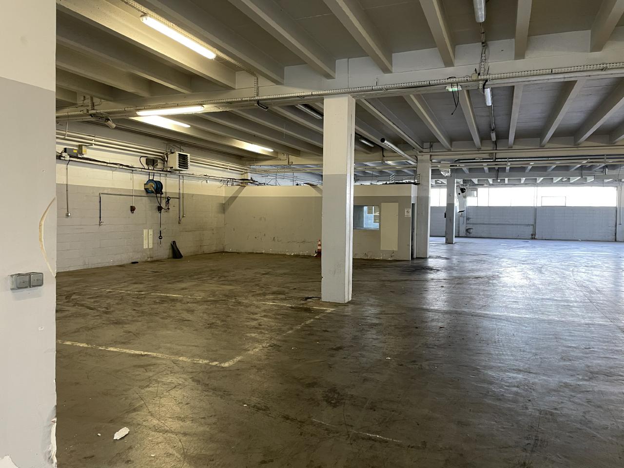 Local d'activité Aulnay-sous-Bois 2100m² Location local d'activité Aulnay-sous-Bois Seine-Saint-Denis OLACT2421419 4